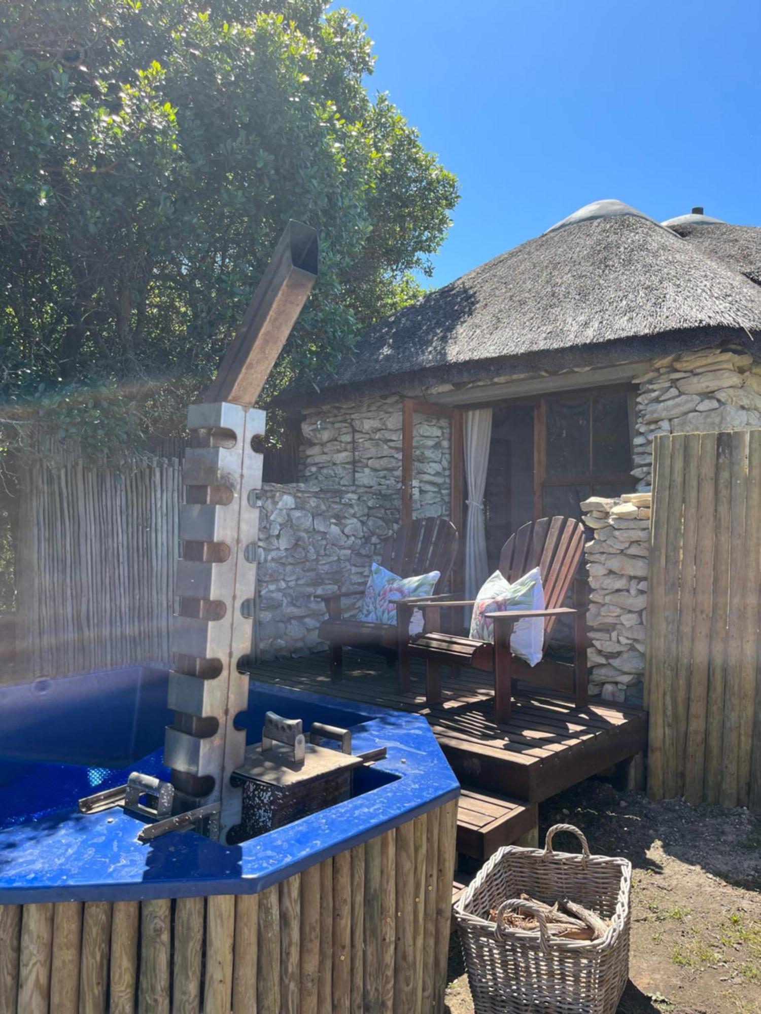 Mosaic Lagoon Lodge Stanford Bagian luar foto