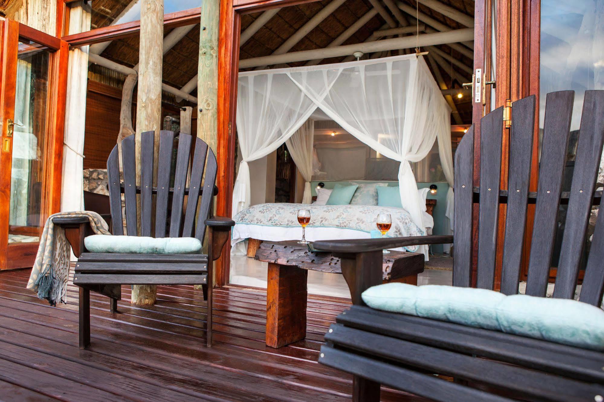 Mosaic Lagoon Lodge Stanford Bagian luar foto