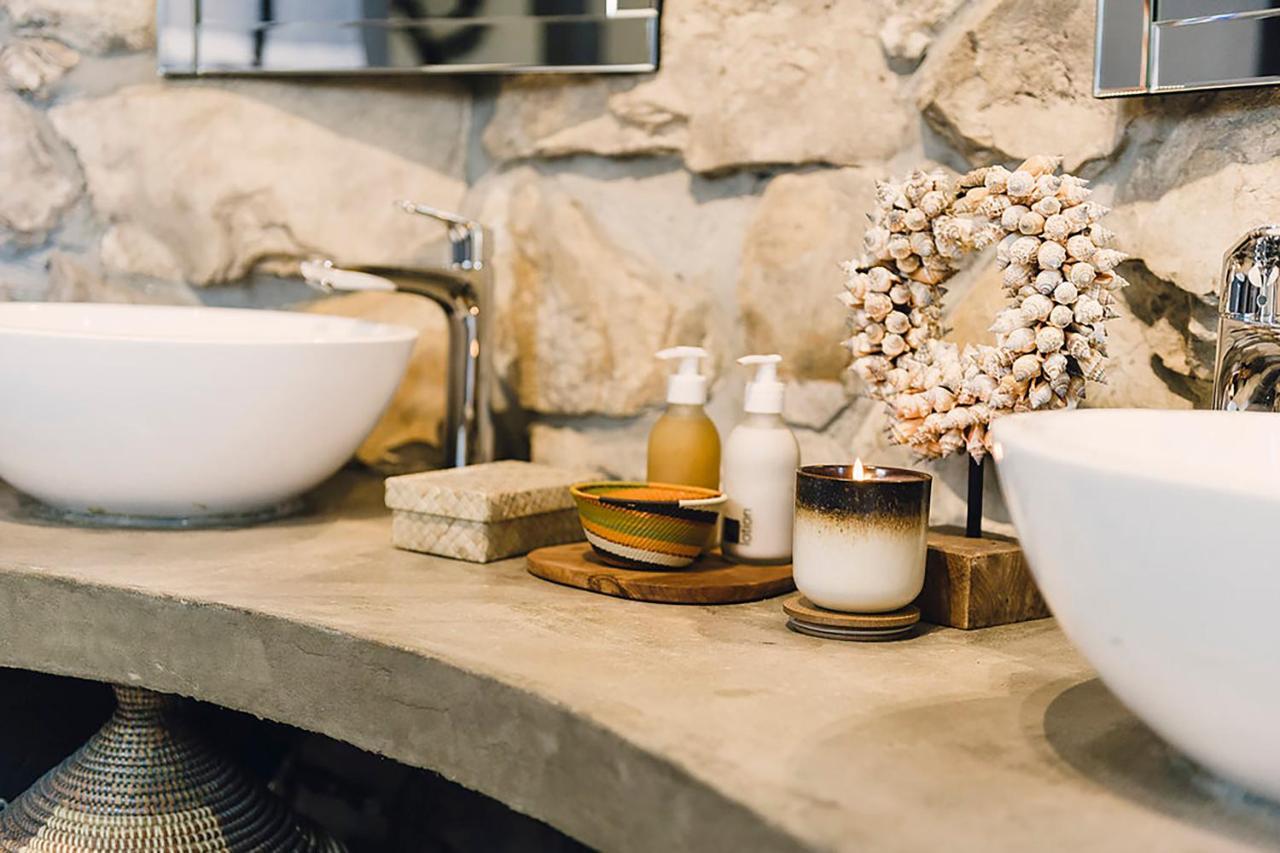 Mosaic Lagoon Lodge Stanford Bagian luar foto