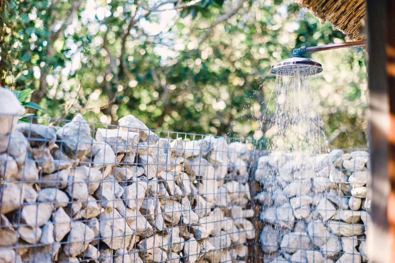 Mosaic Lagoon Lodge Stanford Bagian luar foto