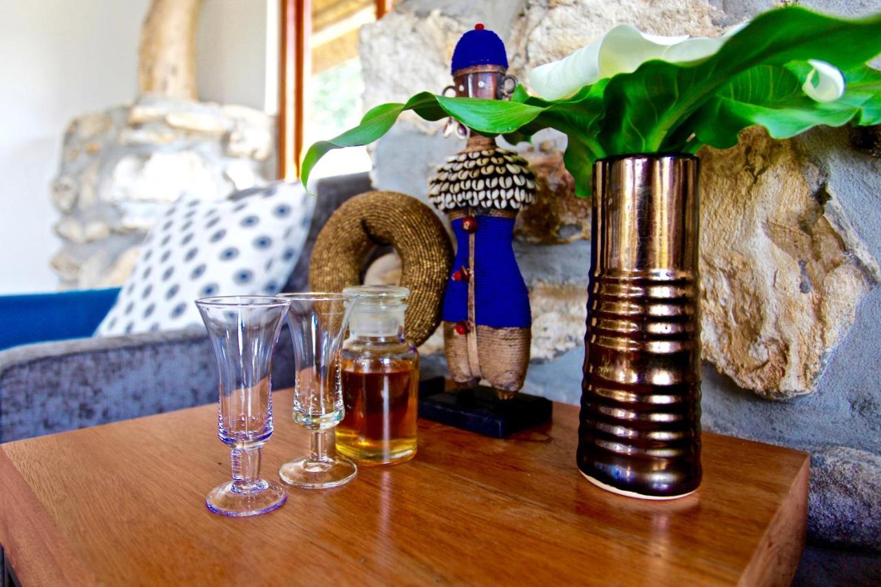Mosaic Lagoon Lodge Stanford Bagian luar foto